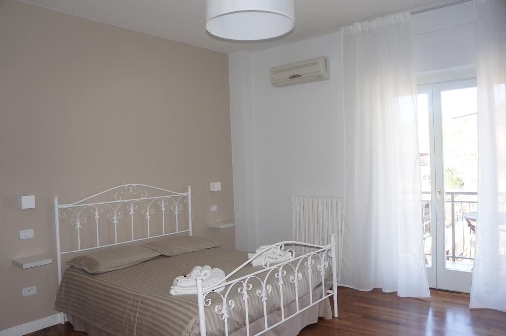 Lullymia Crotone Quarto foto